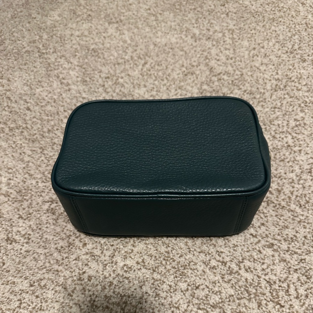 Leatherology  Crossbody bag